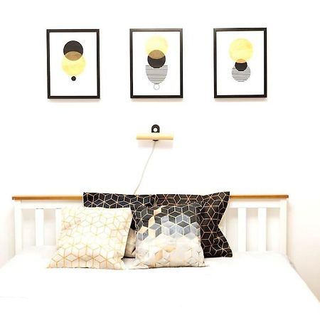 Modern & Cozy Place In The Very Heart Of Tallinn Ngoại thất bức ảnh