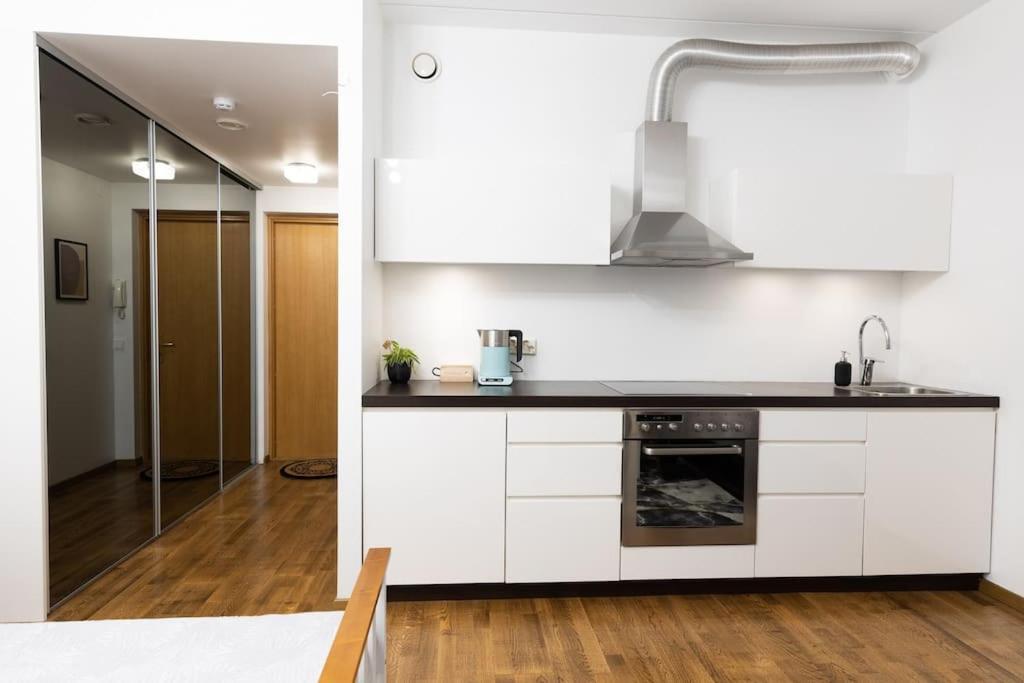 Modern & Cozy Place In The Very Heart Of Tallinn Ngoại thất bức ảnh